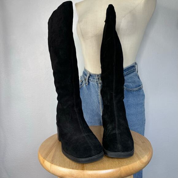 Bernardo Black Suede Knee High Boots Y2K Block Heel Size 6 1/2 Minimalist Fall - Picture 6 of 9